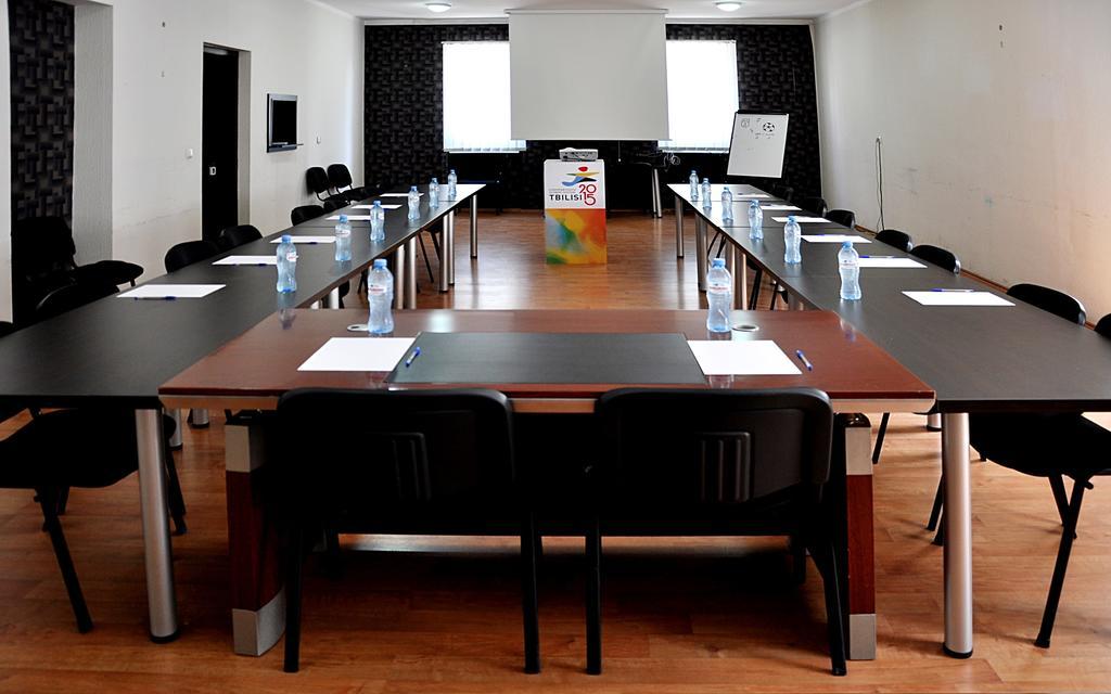 Athletics Hotel Tbiliszi Kültér fotó